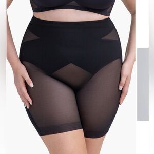 HONEYLOVE SuperPower Mid-Waist Mid-Thigh Black Shaping Short SPST00007 Plus 1X